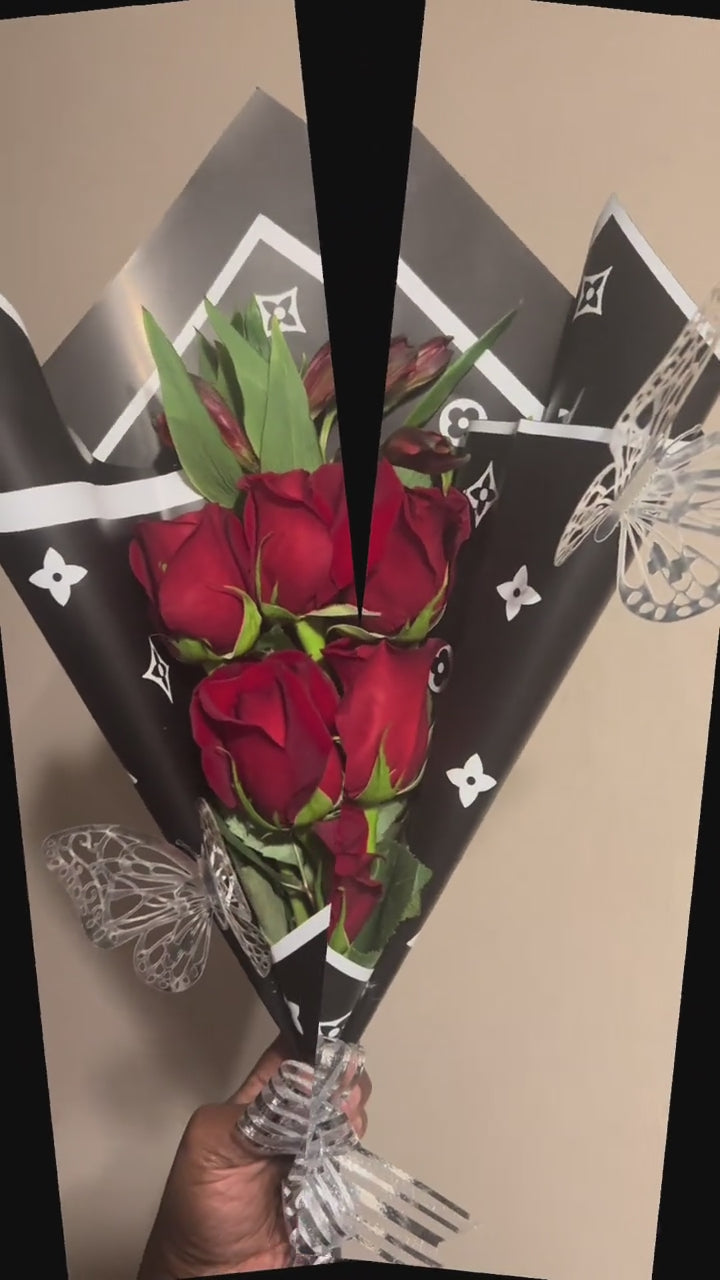 Dainty Rose Bouquet